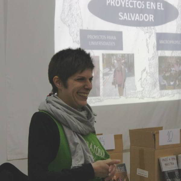 Aperitivo Solidario proyecto Renovación Educativa en El Salvador
